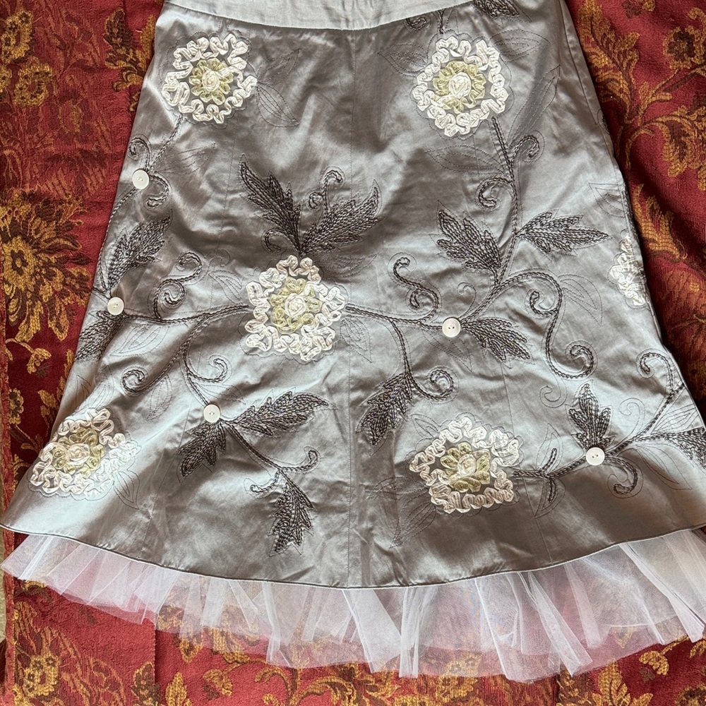 Yansi Fugel Silver Floral A-Line Skirt
